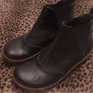 El Naturalista Nido N786T Vegan 39 8.5